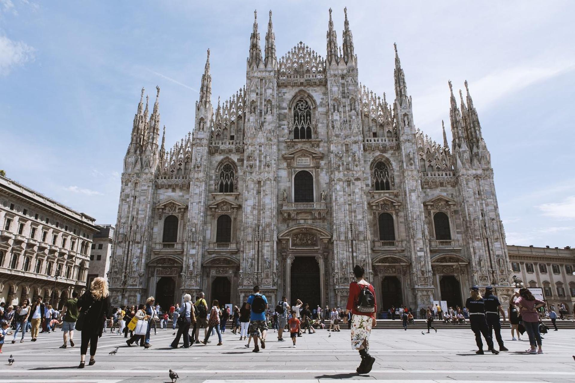 Hl Apartment - Brera, Garibaldi, Moscova, Duomo, Montenapoleone Milão Exterior foto